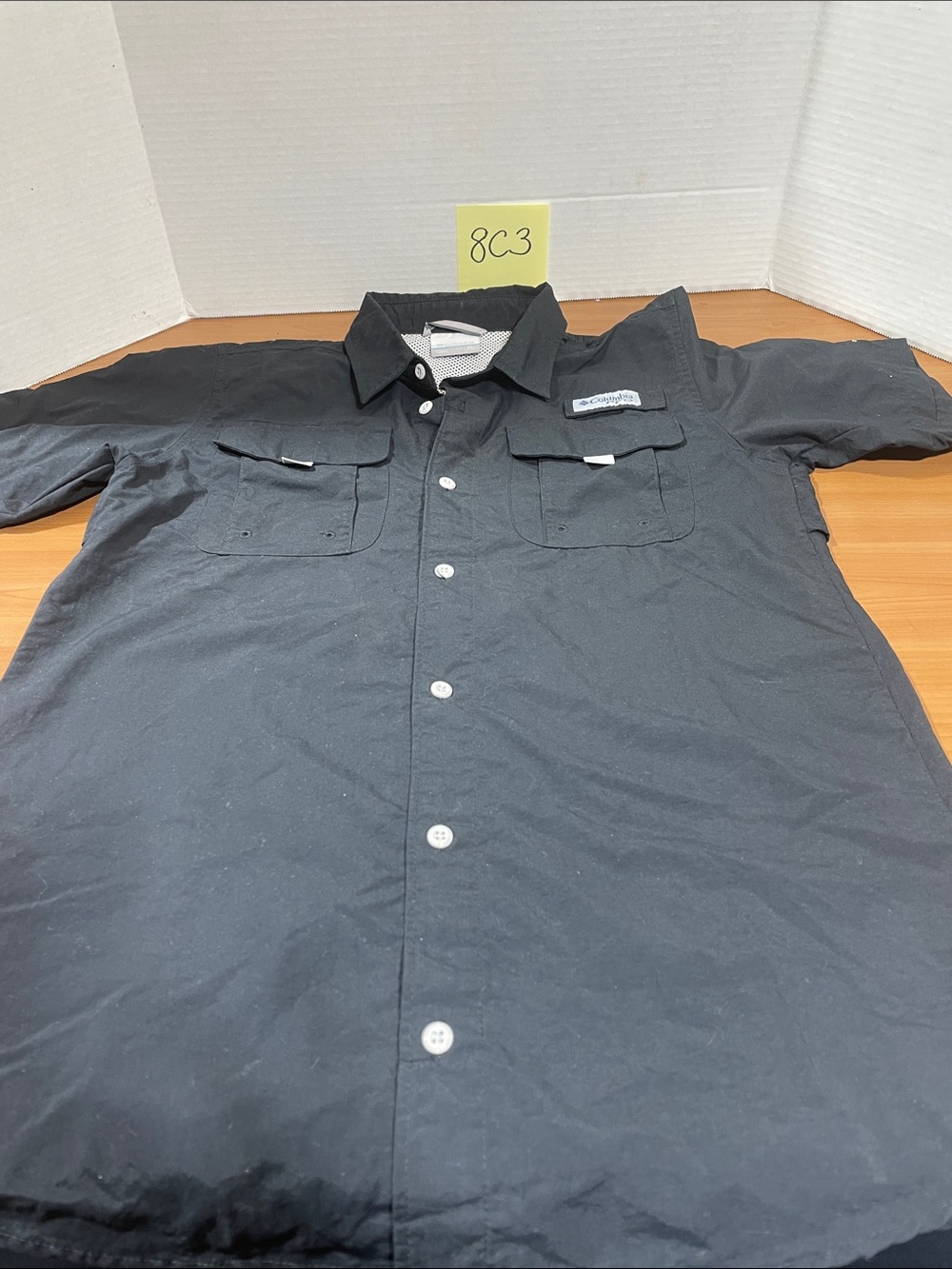 Columbia Black Short Sleeve Casual Button-Down Shirt